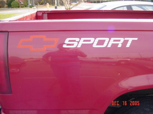 2 x CHEVROLET SPORT TRUCK BEDSIDE DECALS CHEVY