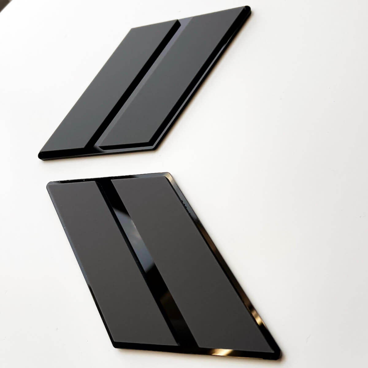 Hash Mark 3D Fender and Tailgate Badge for Dodge R/T