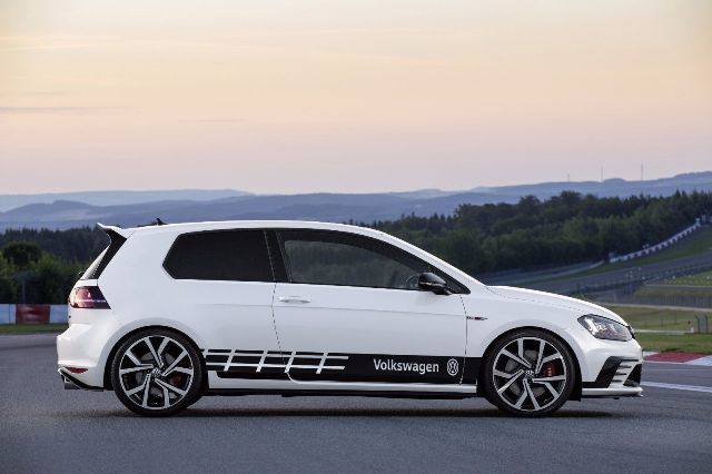 Multiple Color Graphic Golf GTI / e-Golf / Golf R Car Racing Decal Sticker