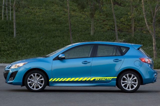 Skyactiv Car Vinyl Racing Grafikstreifen Aufkleber Aufkleber für Mazda Car Body Side