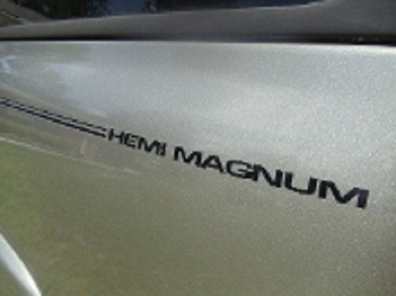 Dodge HEMI MAGNUM Pin Stripe Insert Decals + Ihre Wahl der Farbe
