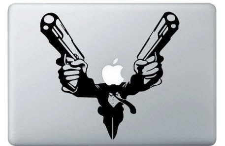 Mann mit zwei Waffen MacBook Decal Sticker