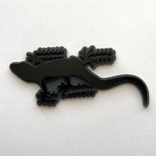 Gecko 3D Badge Black vs Grey Fender Badges Emblem 4