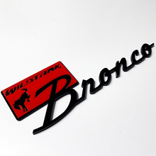 Bronco Wildtrak Fender Badges Tailgate Emblem 3D Badge Black vs Red 2
