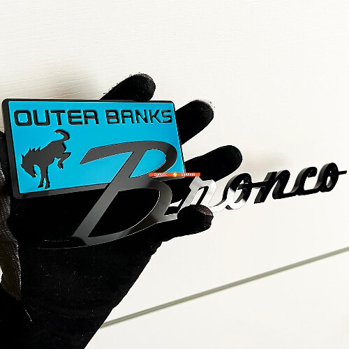 Bronco Outer Banks Fender Badges Tailgate Emblem 3D Badge Blue vs Black