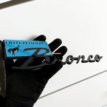 Bronco Outer Banks Fender Badges Tailgate Emblem 3D Badge Blue vs Black 4