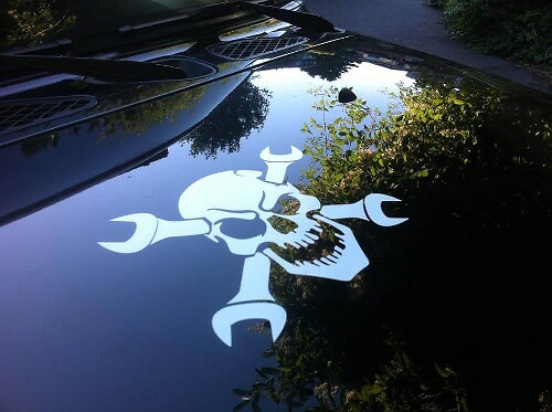 Skull Spanners Crosswise Hood Decal Sticker for Jeep Wrangler