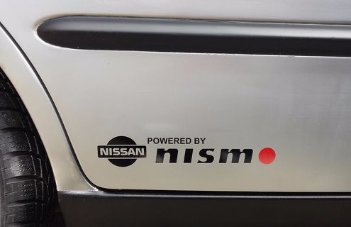 Set di 2x NISMO 2 Adesivo per decalcomanie lato corpo adatto a Nissan GTR Titan Juke X-Trail